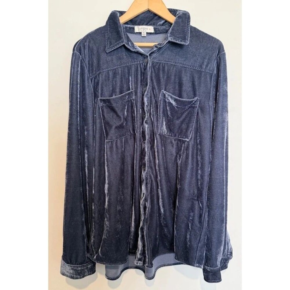 Umgee dark blue button shirt